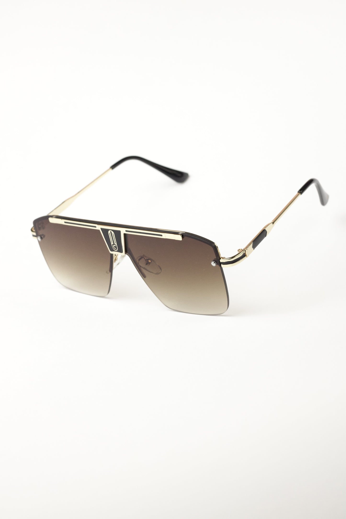 Bold Gold-Black