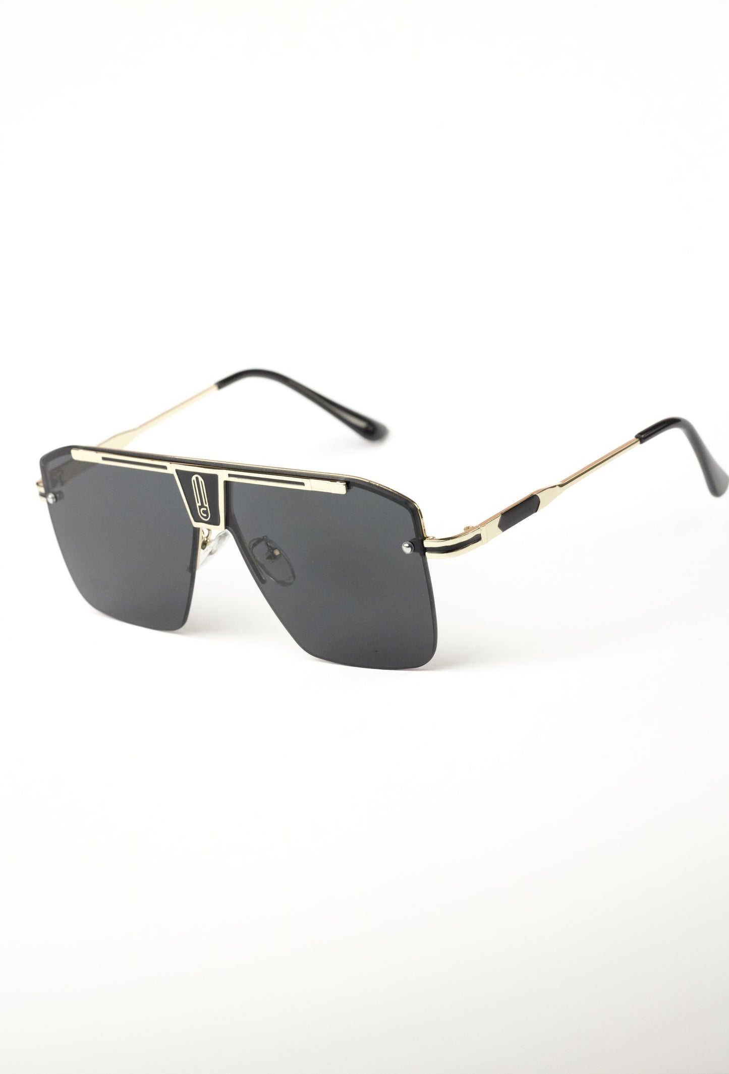 Bold Gold-Black