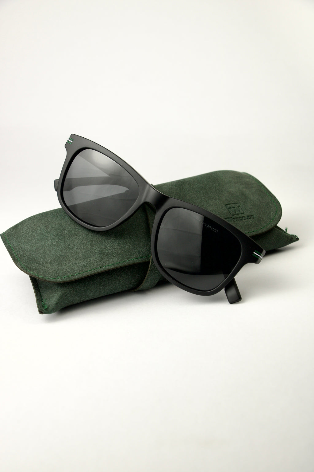 Brow Black-Green