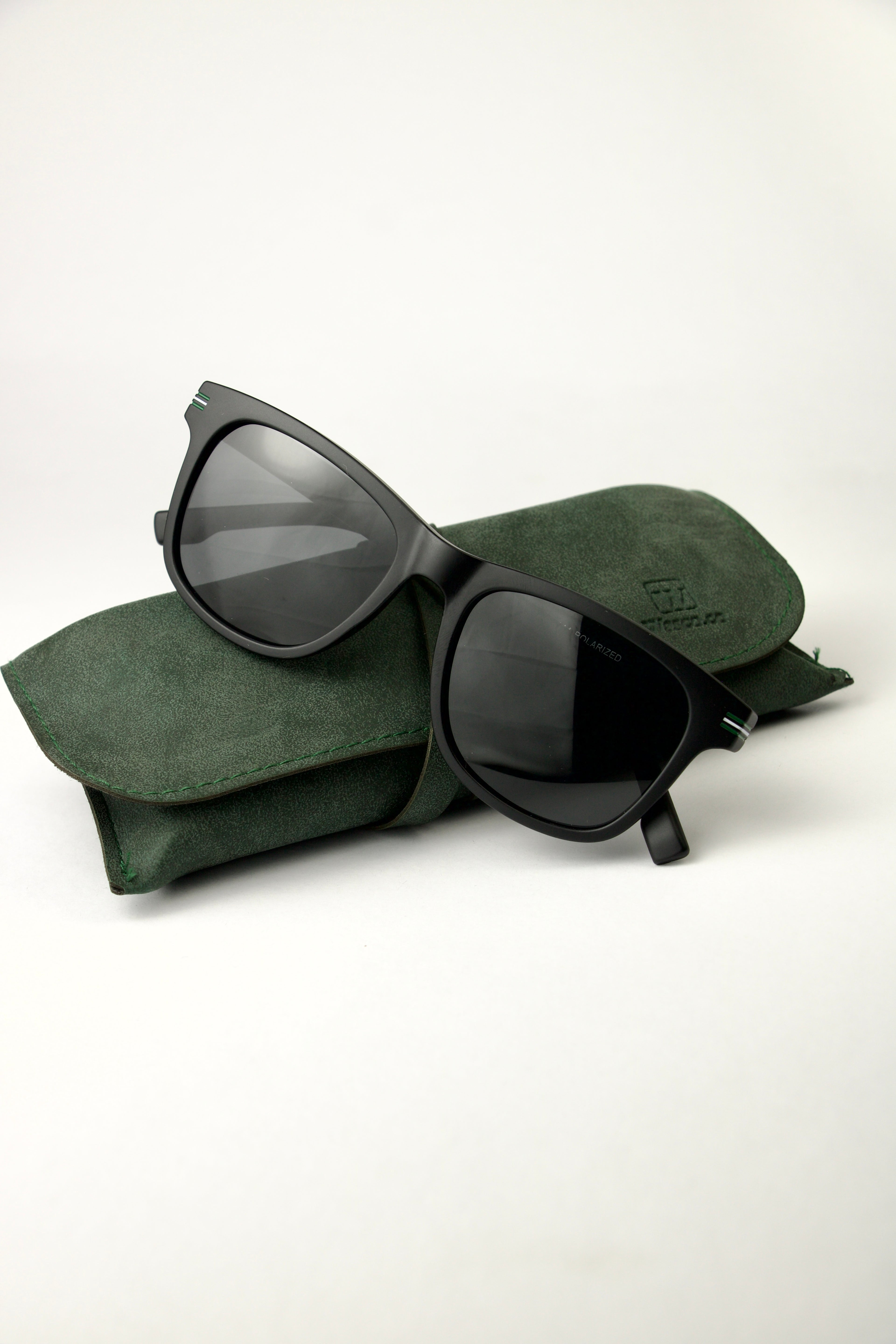 Brow Black-Green