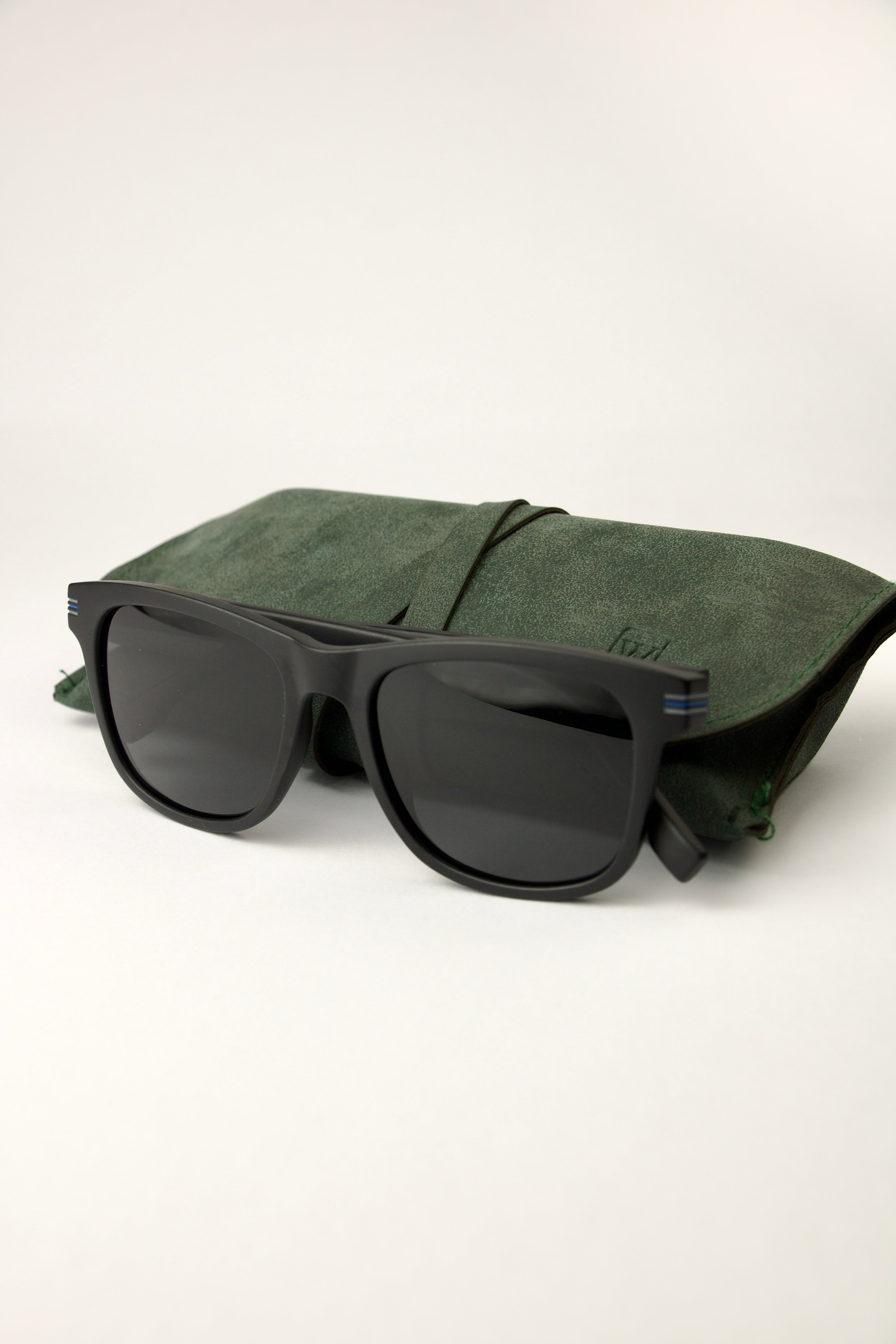 Brow Black-Green