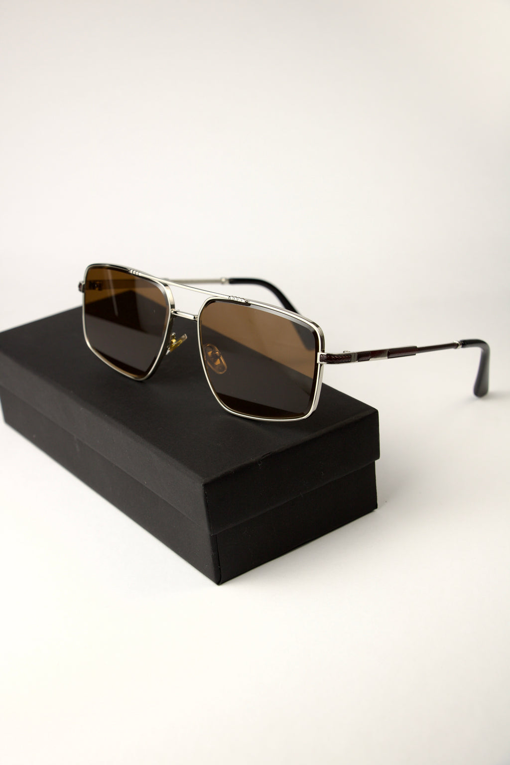 Glow Brown