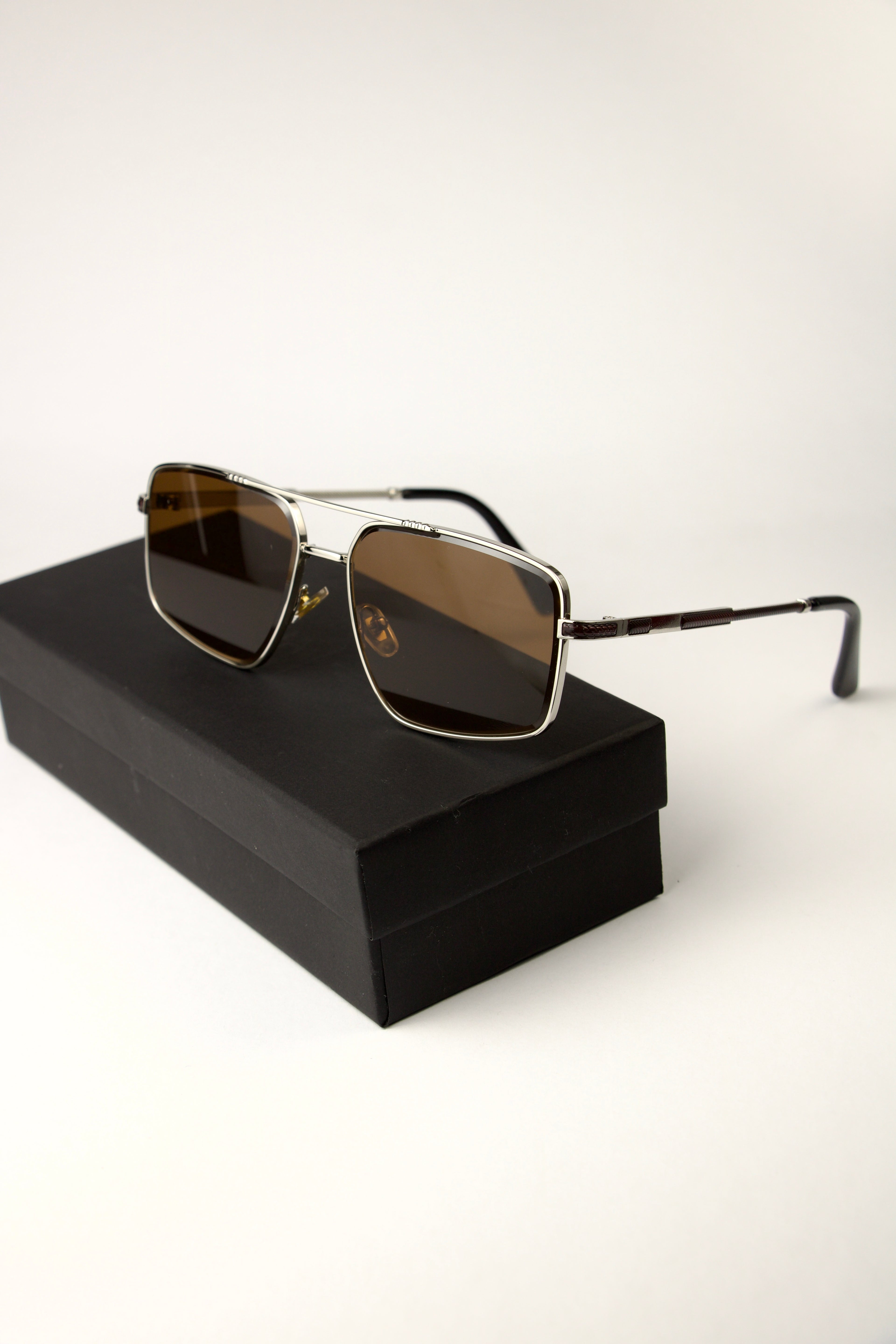 Glow Brown