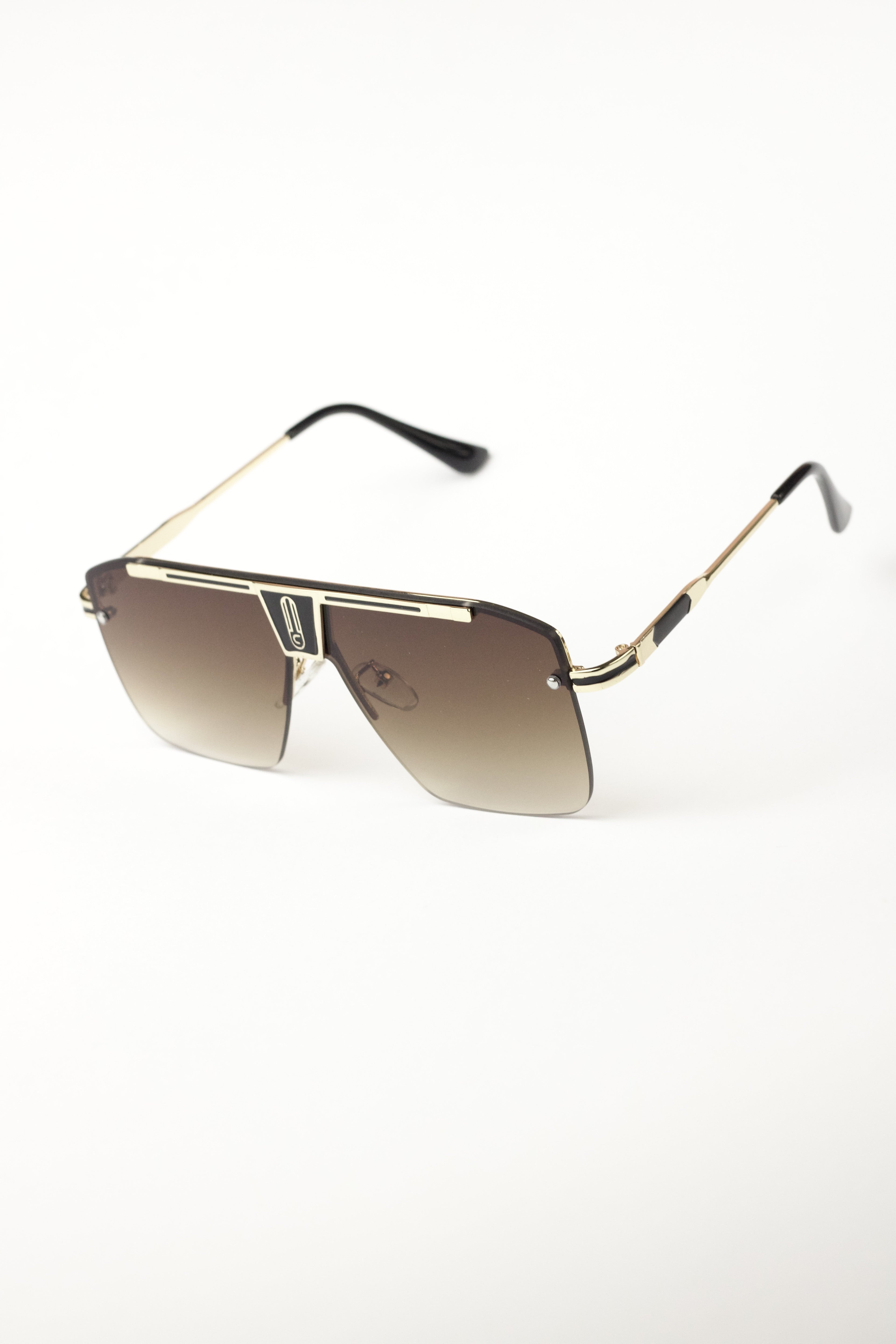 Bold Gold-Black