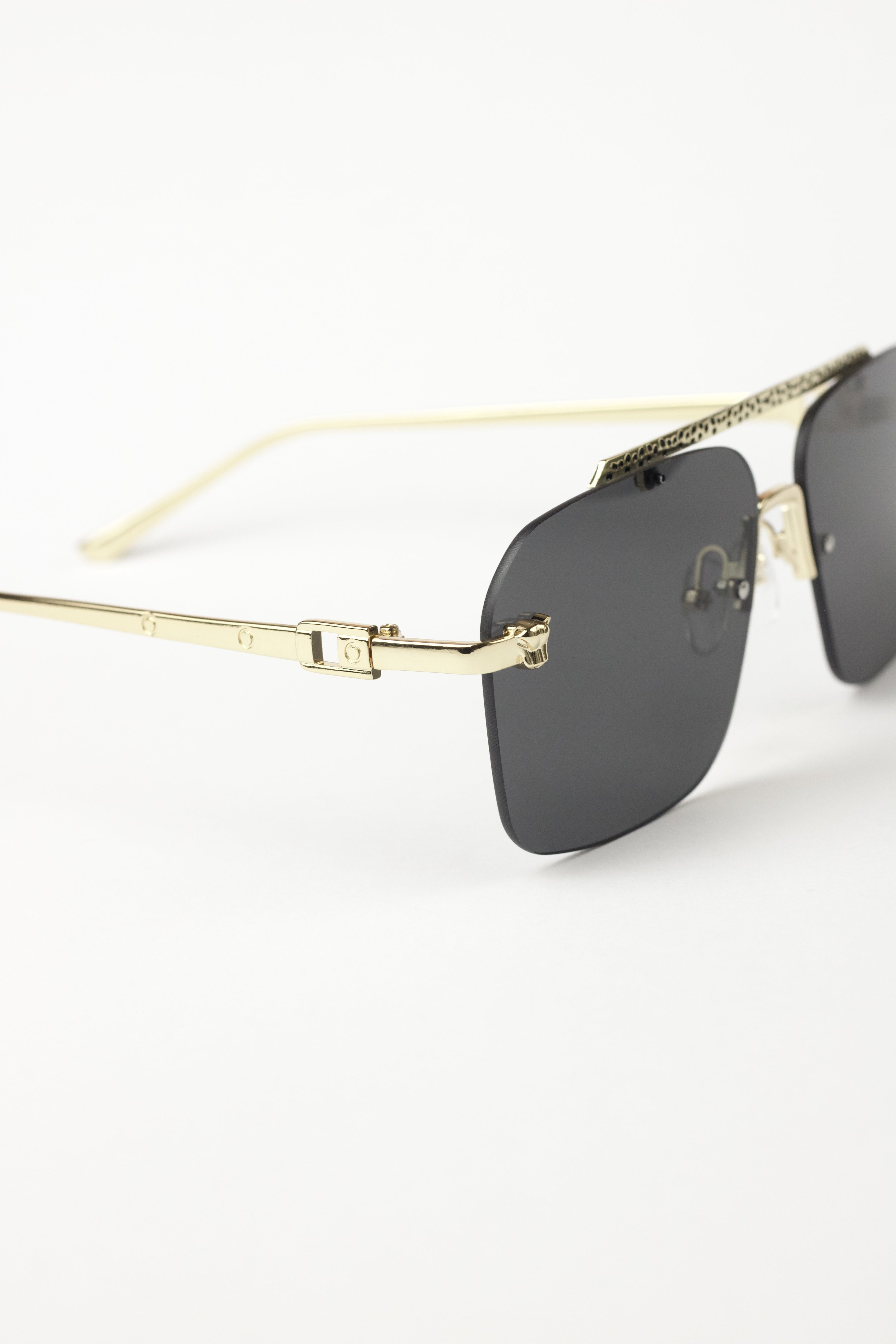Keın Black-Gold