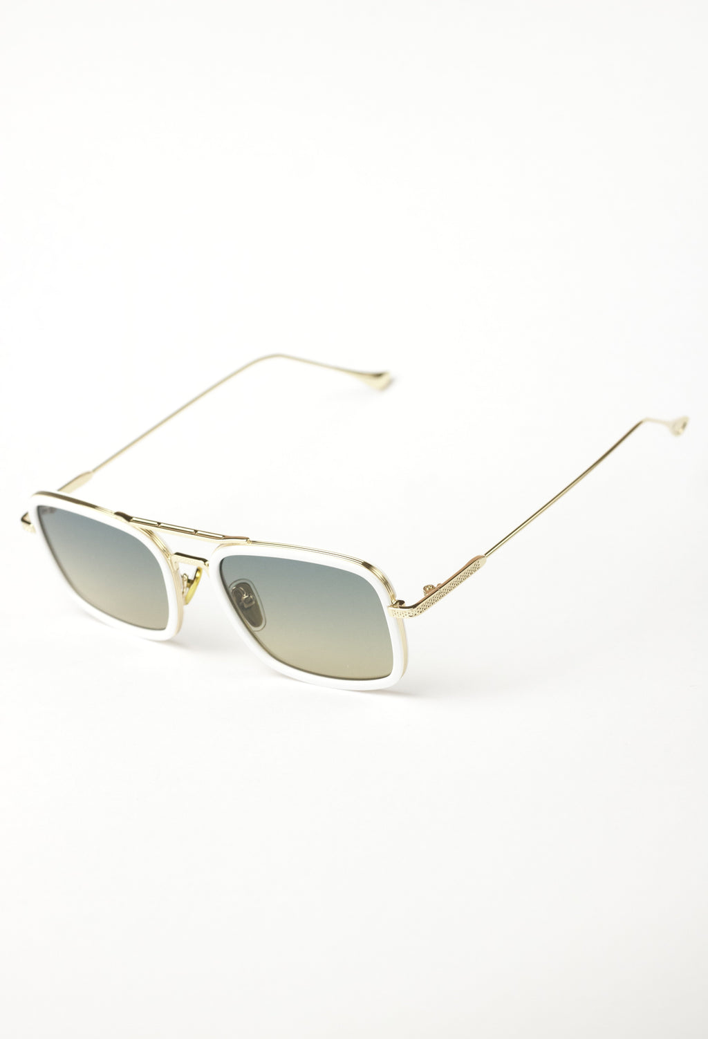 Vice White