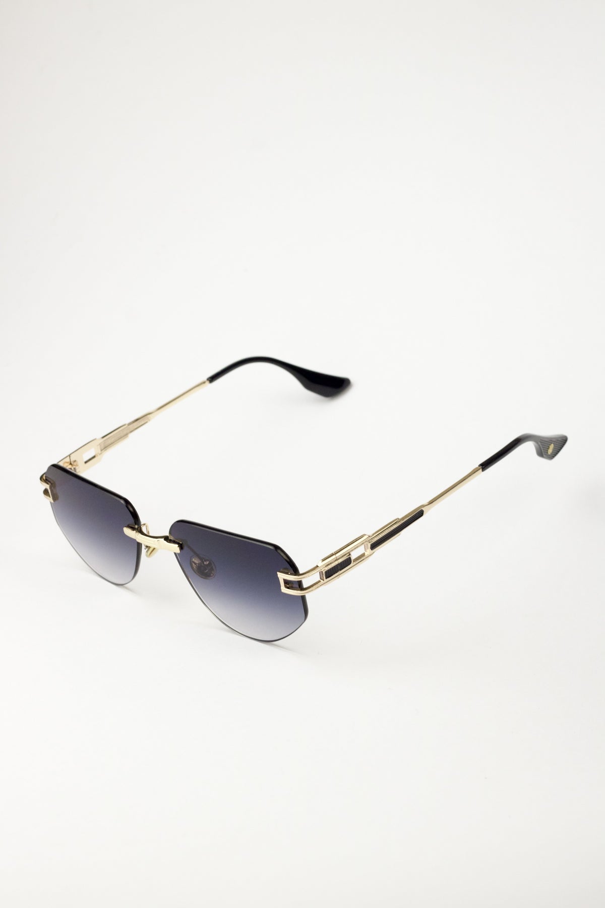 Fell Gold-Black