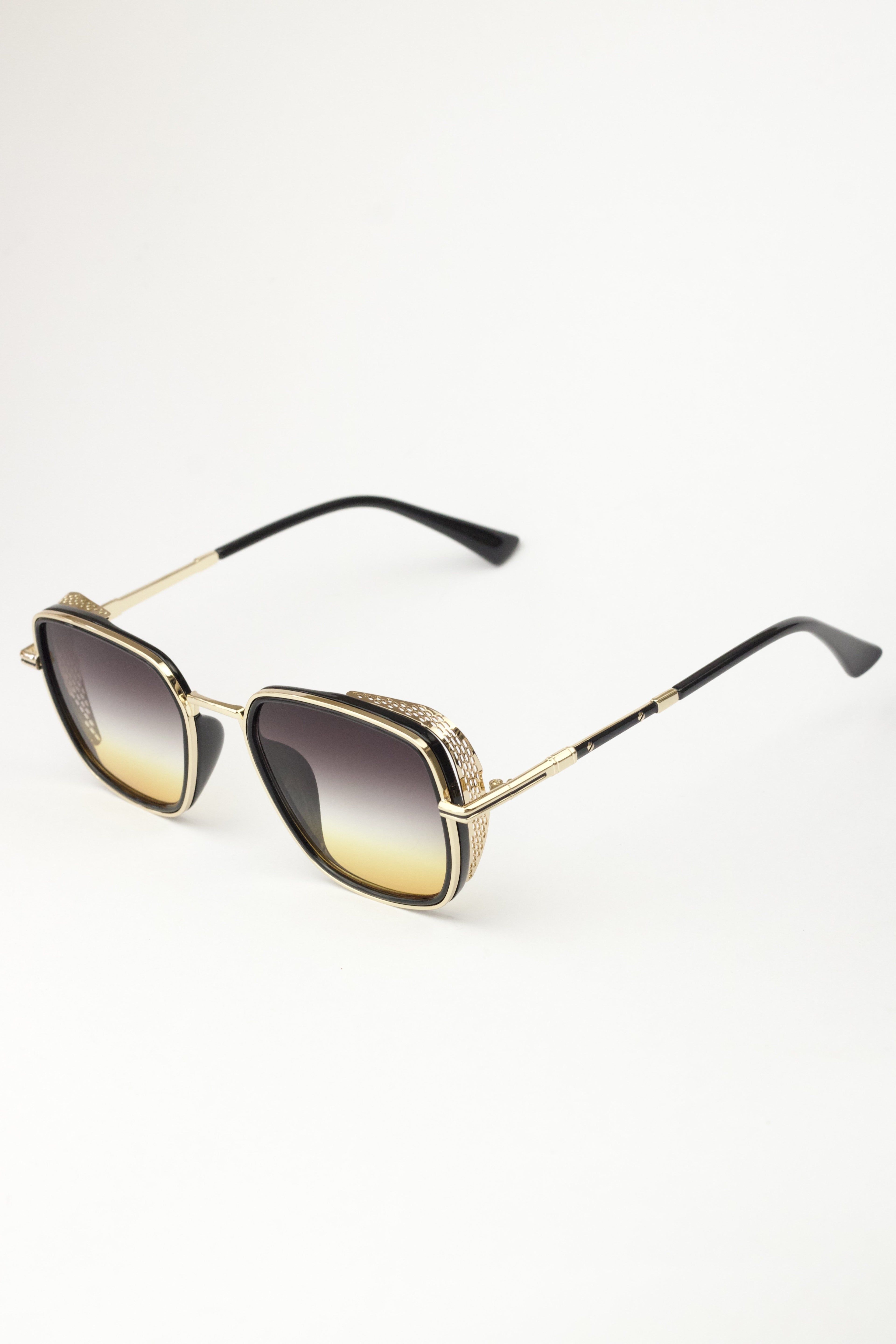 Loopy Black