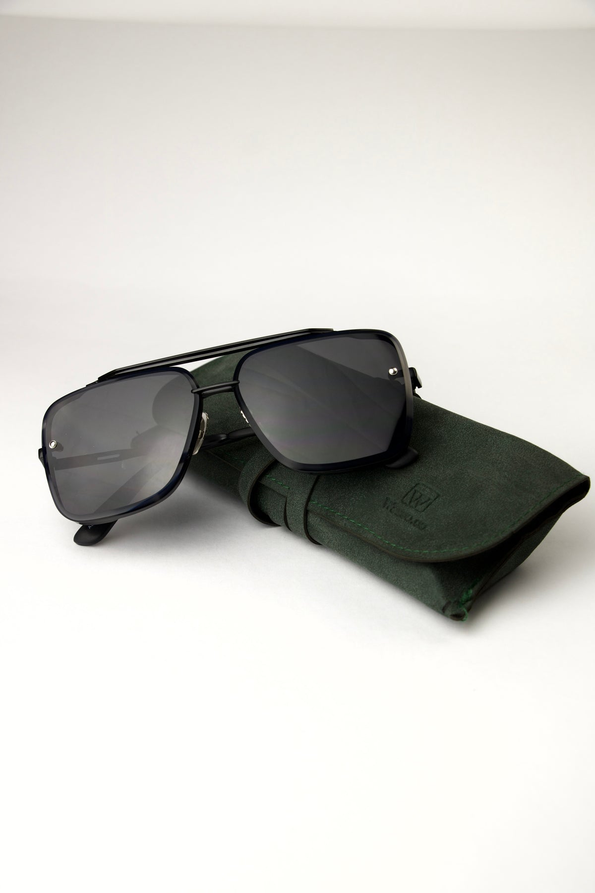 Mylen Black